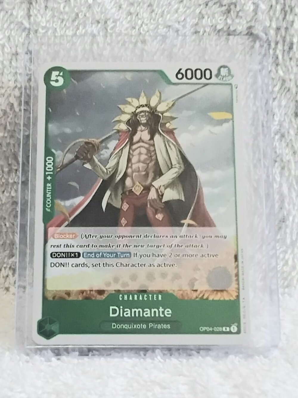3/$25 Mint Rare One Piece Diamonte Holo Character Card OP04-028 by Bandai!!
